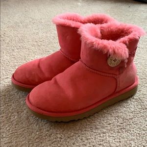 Short pink/coral UGGs